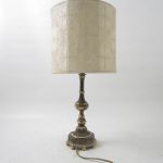 690 3519 TABLE LAMP